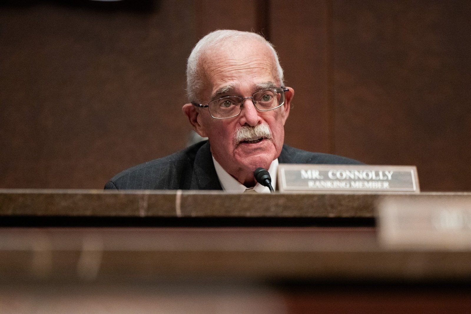 Supervision of the best Democrats Connolly 'backward', saying that his cancer has returned