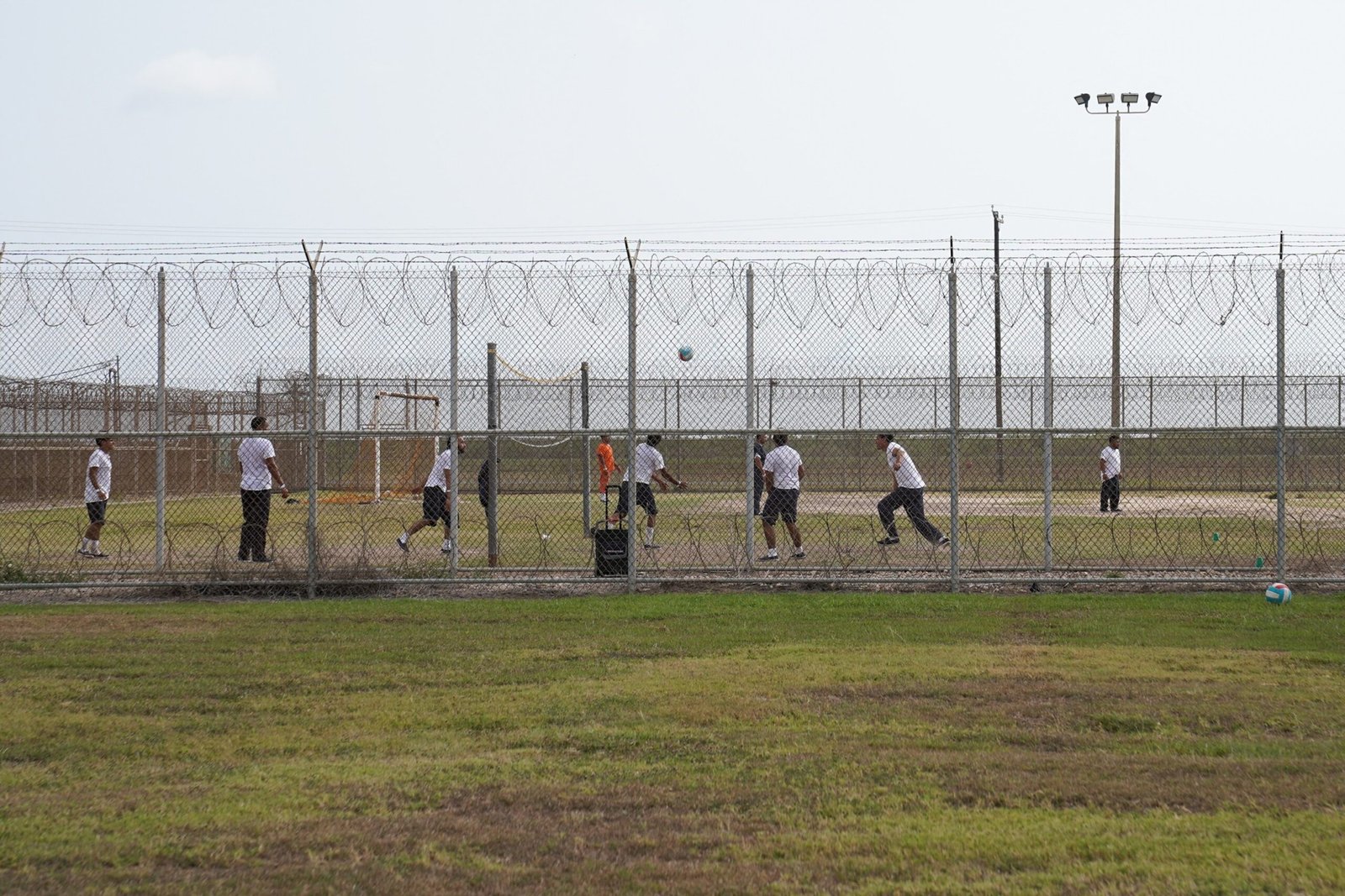 Photo: US-Texas-Migration-Vote