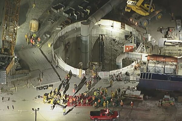 At least 31 workers rescued after the collapse of the tunnel in Los Angeles: Lafd