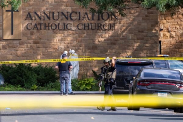 Girl shot in the head at the Minneapolis school asked the viewer: "Please, just open my hand"