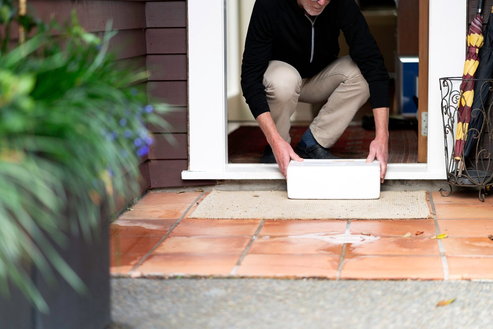 Home delivery meals linked to Salmonella outbreak, CDC warns