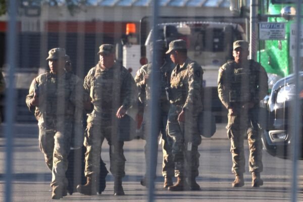 Illinois and Chicago urge Supreme Court to uphold block on National Guard deployment