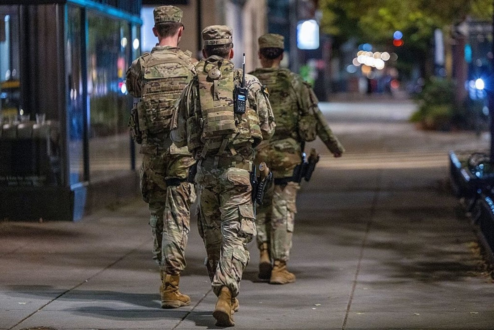 PHOTO: Trump increases the presence of federal law enforcement and deploys the National Guard in the nation's capital